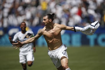 Las imágenes de la remontada del Galaxy en pies de Zlatan