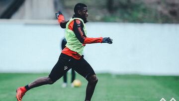 Diop con el Eibar.
