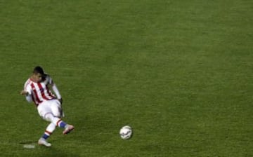 Tanda de penaltis. Derlis  González clasificó a Paraguay en el quinto lanzamiento.