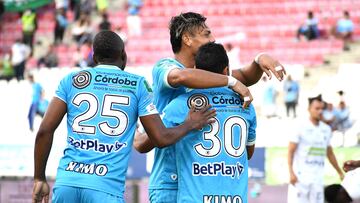 MONTERIA - COLOMBIA, 11-04-2022:  Juan Castellanos de Jaguares de Córdoba celebra su gol contra el Once Caldas durante partido por la fecha 15 entre Jaguares de Córdoba y Once Caldas como parte de la Liga BetPlay DIMAYOR I 2022 jugado en el estadio Jaraguay de Montería. /Juan Castellanos of Jaguares de Cordoba celebrates after scoring a goal  agaisnt Once Caldas  during match for the date 15 between Jaguares de Cordoba and Once Caldas as part BetPlay DIMAYOR League I 2022 played at Jaraguay stadium . / Photo: VizzorImage / Andrés Felipe López / Contribuidor