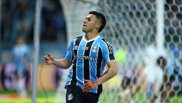 Alexander Aravena vuelve a marcar y sueña con regresar a la Roja