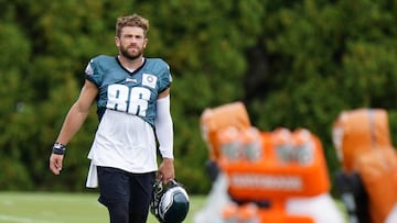 El tight end de 29 a&ntilde;os es la mejor arma en el ataque a&eacute;reo desde que Philadelphia reclut&oacute; a Carson Wentz, pero a&uacute;n no recibe ofertas por parte del equipo.