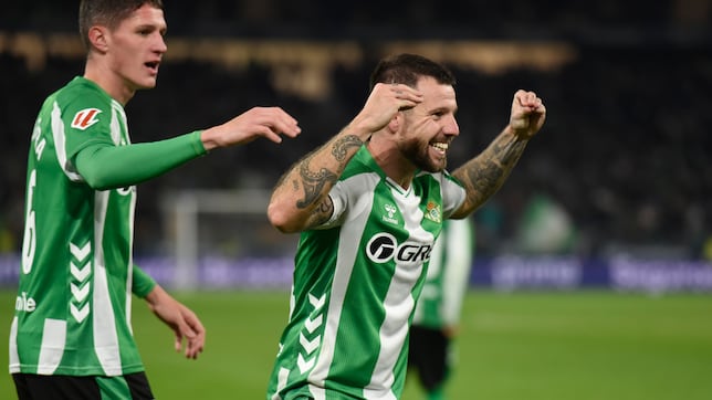 Ruibal manda, Fornals ejecuta