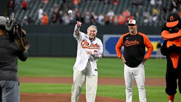 During a career that spanned more than two decades in MLB, the Orioles legend was crowned world champion with his team on two occasions.