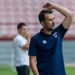 El Numancia, sin laterales zurdos para el estreno ante el Córdoba