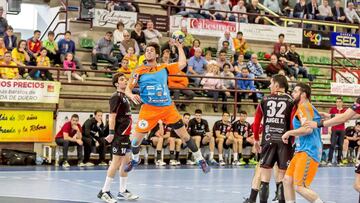 El Villa de Aranda espera puntuar ante el Ademar.