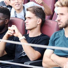 Umtiti, más cerca del quirófano: su recuperación no avanza