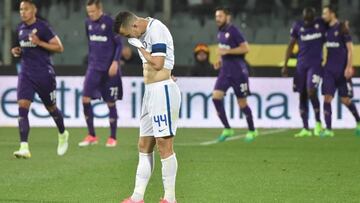 Carlos Salcedo, clave en la victoria de Fiorentina sobre Inter