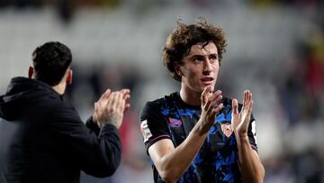 Pacheta recluta a Hormigo