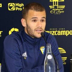 Aketxe: "No debemos caer en la presión del ascenso"