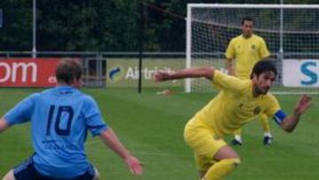 <b>ESTRENO. </b>Cani con el balón en el partido de ayer.