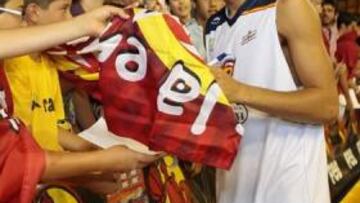 <b>PRETENDIDO. </b>Bullock deberá decidir a qué equipo marcharse.