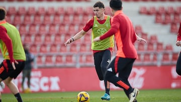 Panichelli es el máximo artillero del Mirandés, segundo en la tabla de goleadores de Segunda.