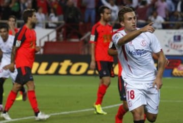 Gol 1-0 de Deulofeu jugador del Sevilla