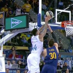 La falta de Claver a Taylor en el palmeo en el último segundo