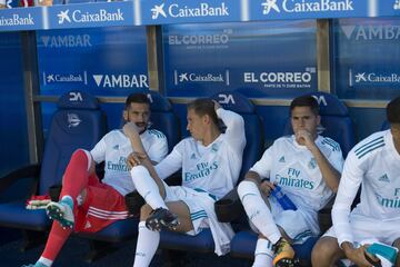 Kiko Casilla, Marcos Llorente and Tejero on the Real Madrid bench.