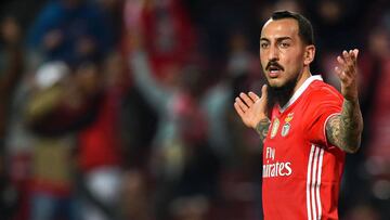 Mitroglou en el partido Benfica-Chaves. 