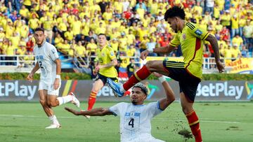 Colombia deja escapar la victoria y Uruguay golpea en Barranquilla 