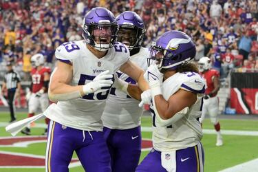 Zimmer bemoans 'easy' field goal miss as Cardinals move to 2-0