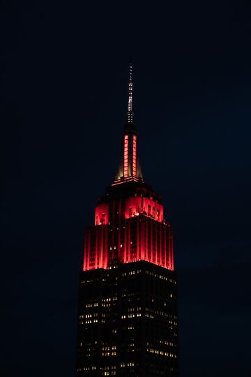 El Empire State se ilumina en homenaje a Bayern Munich FC