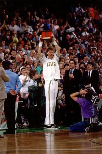 Bill Walton, la estrella lastrada por las lesiones