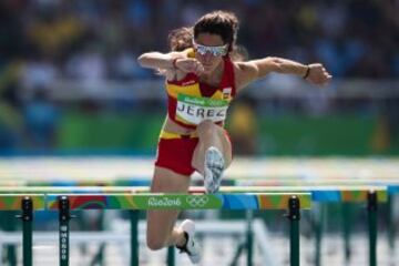 Caridad Jerez compitió en la primera fase de los 100m con vallas femenino.