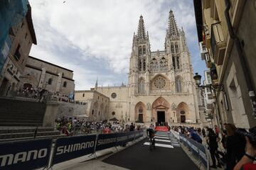 La primera etapa de La Vuelta a España en imágenes