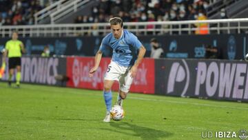 Javi Lara, listo para reaparecer tras un mes sin jugar