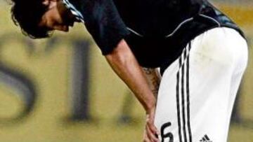 <b>FUNDIDO. </b>Agüero acabó muy cansado con Argentina.