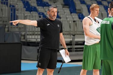 La caldera del Nou Congost, dura prueba para el Unicaja