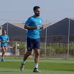 Rubén Alves y Yanis ya entrenan con el grupo