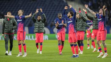 Los jugadores del Atlético celebran la victoria ante el Oporto en Champions (1-3)