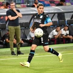 Gustavo Costas: “Quiero tener a Juanfer al 100% para el domingo”