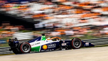 Sebastián Montoya durante la Feature Race del Gran Premio de Austria de Fórmula 2.
