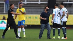 Ministros de sanidad irrumpieron cuando el duelo entre Brasil y Argentina iniciaba, algo que provoc&oacute; la suspensi&oacute;n del encuentro en la Arena de Sao Paulo.