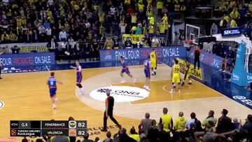 La inverosímil canasta al Valencia a falta de 0,4" cuando iba dos arriba que nadie entiende