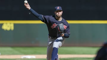 Corey Kluber no empezará la serie contra los Yankees, pero su sombra será alargada durante el transcurso de la eliminatoria.
