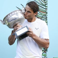 Nadal suma tantos títulos como la Armada en Roland Garros