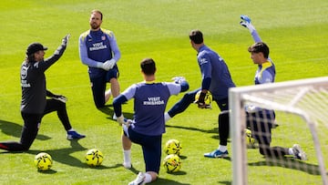 Oblak, en la sesión de entrenamiento del Atlético en Viernes Santo.