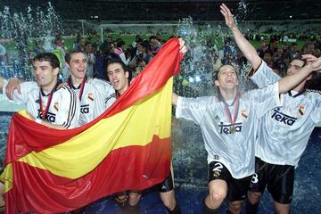 The players celebrate after winning Real's 8th European Cup