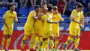 El Sporting conquista Riazor y estrena su casillero de triunfos