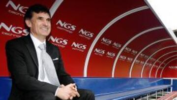 Mendilibar se estrena con doble sesión en Tajonar