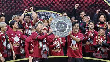 El Vissel Kobe celebra su título de campeón de la liga japonesa.