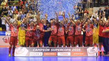 Miguelín tumba al Movistar y ElPozo levanta la Supercopa