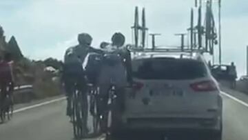 Expulsan a Geniez y Denz de La Vuelta por agarrarse a un coche