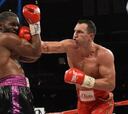 Klitschko gana a los puntos y retiene el título ante Jennings