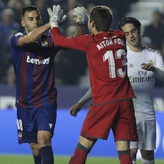 Noche de reencuentros en el Ciutat de València