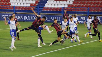 Extremadura 1 - Zaragoza 2: resumen, goles y resultado
