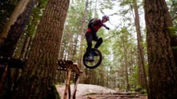 Espectaculares imágenes de Monociclismo extremo