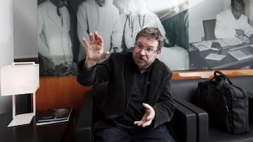 Un científico español explica cómo se solucionará "antes del verano" la pandemia del coronavirus